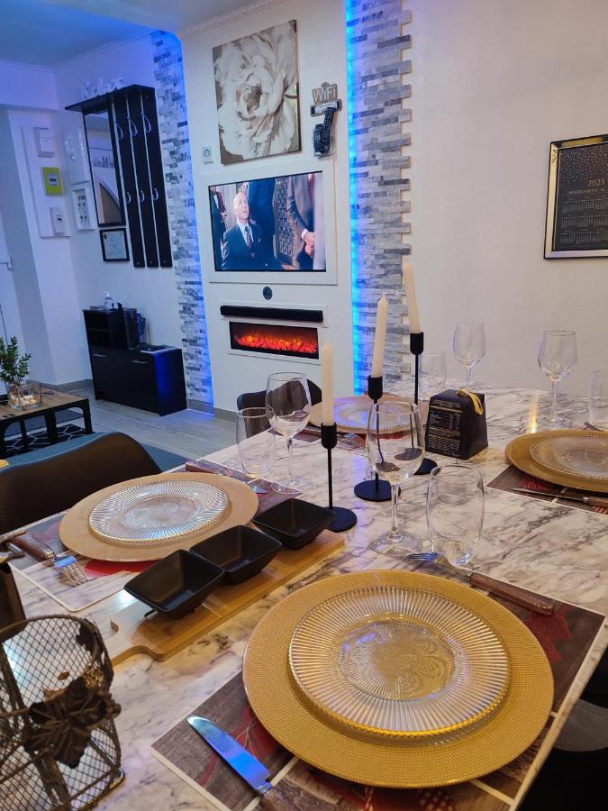 Hebergement Au Bercail Beaumont-sur-Sarthe Eksteriør billede